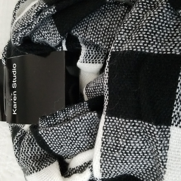 Karen Studio Scarf - Picture 3 of 4